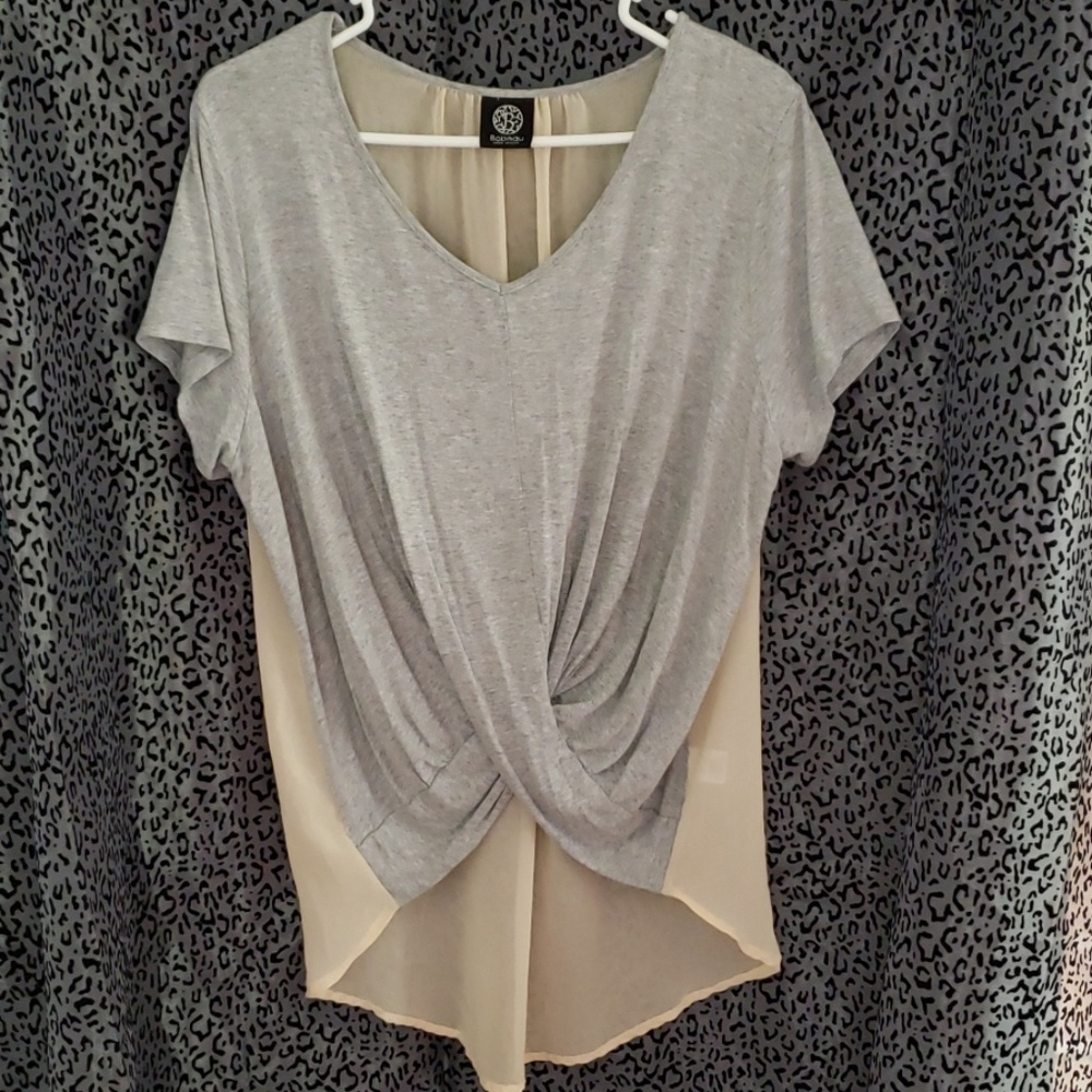 Bobeau Lg front knot t-shirt